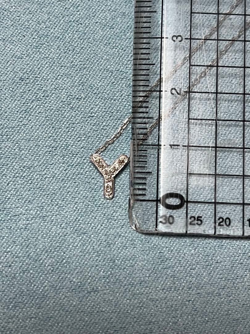 k10WG イニシャルネックレス Y