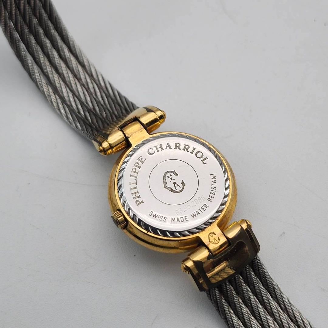 シャリオール ケルティック　ゴールド　金文字盤　腕時計　ローマン　ワイヤーバンド