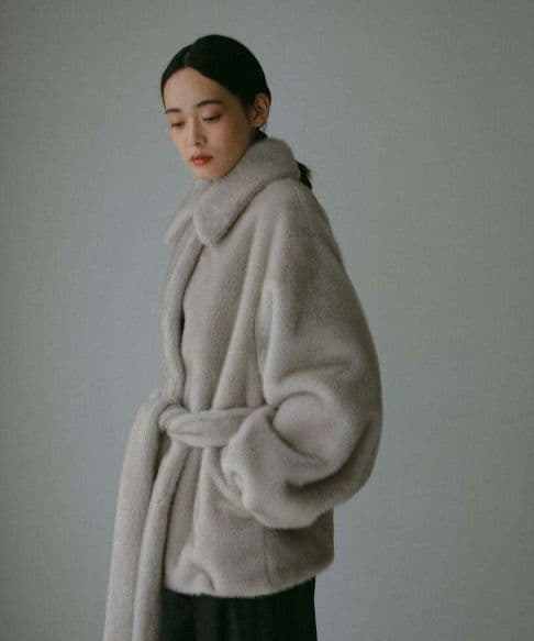 CASA FLINE　スタンドカラーリサイクルファーコート