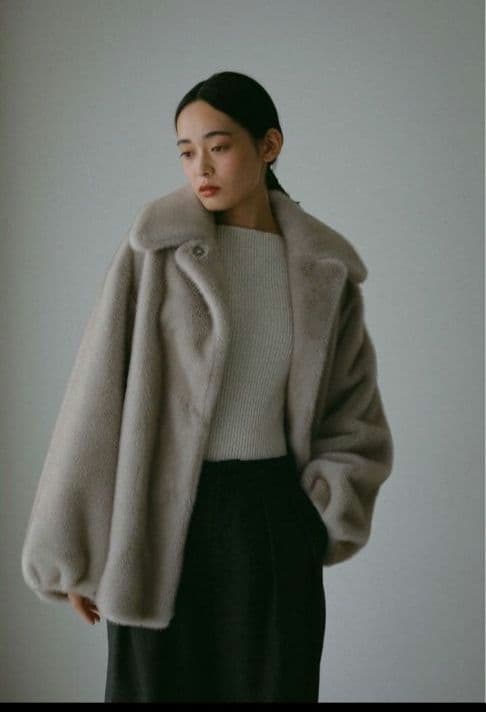 CASA FLINE　スタンドカラーリサイクルファーコート