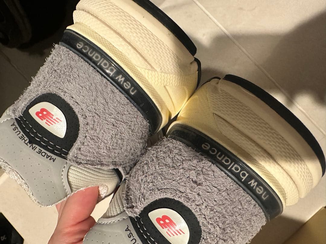 おち New Balance U990GT4 24.0