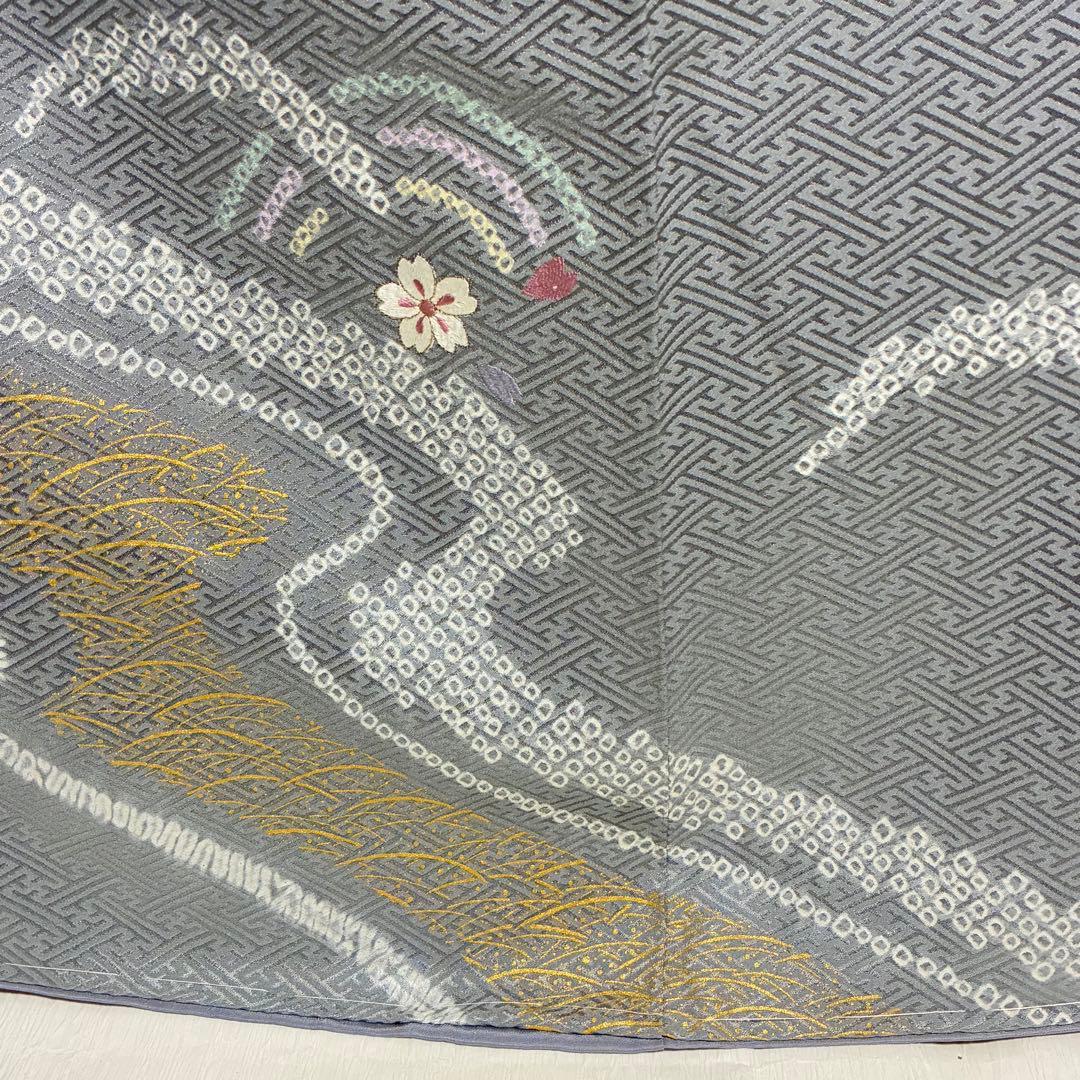 D182 訪問着　絞り　桜刺繍　流水　正絹　着物　袷　しつけ糸付き未使用極美品