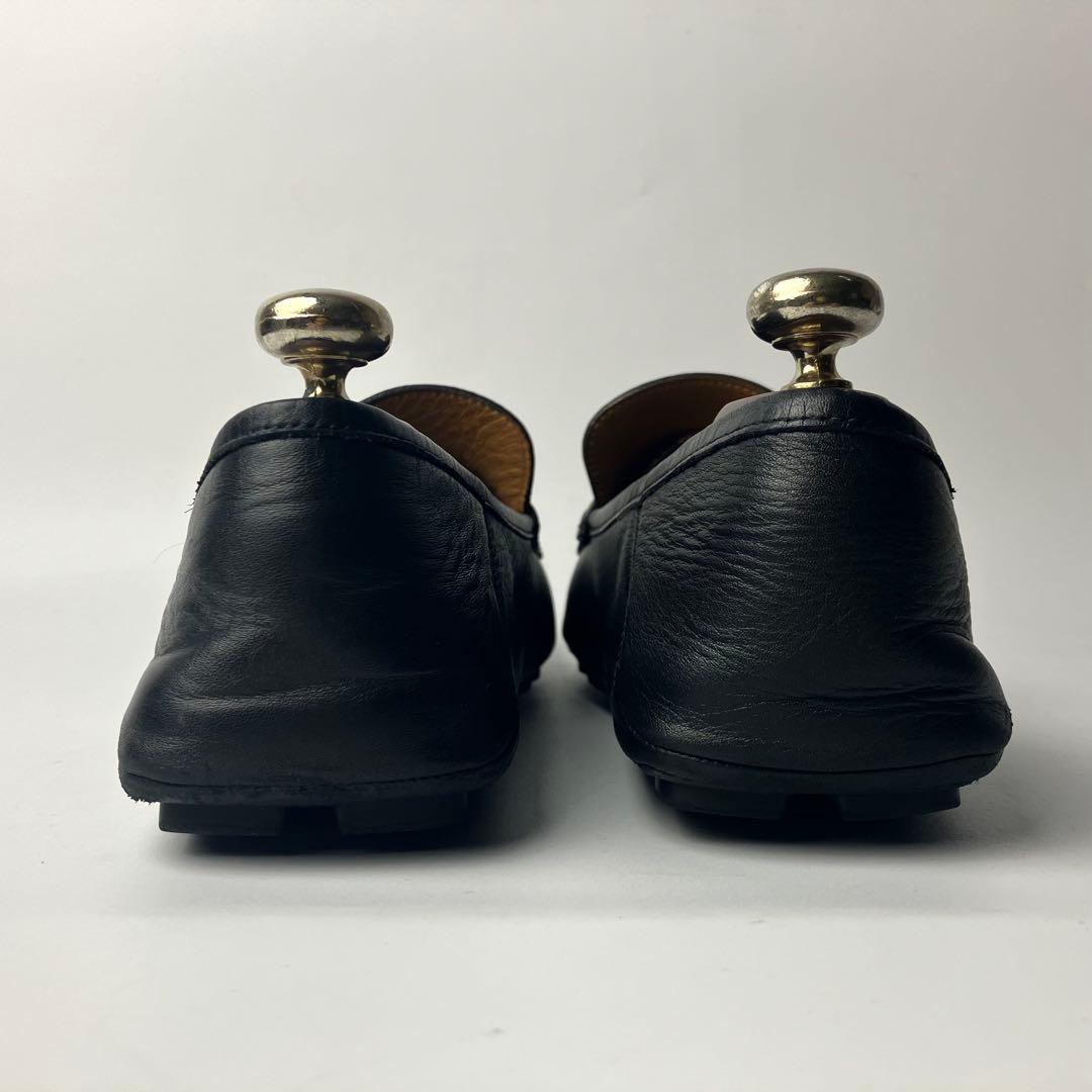 【良品】GUCCI スクエアトゥ　ドライビング　ローファー　蜂　刺繍　25.5黒