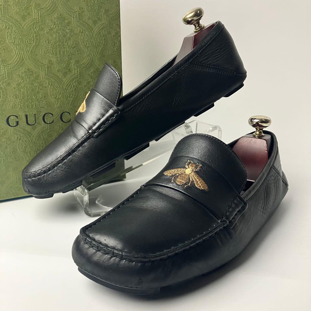 【良品】GUCCI スクエアトゥ　ドライビング　ローファー　蜂　刺繍　25.5黒