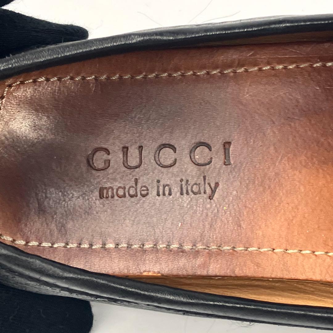【良品】GUCCI スクエアトゥ　ドライビング　ローファー　蜂　刺繍　25.5黒
