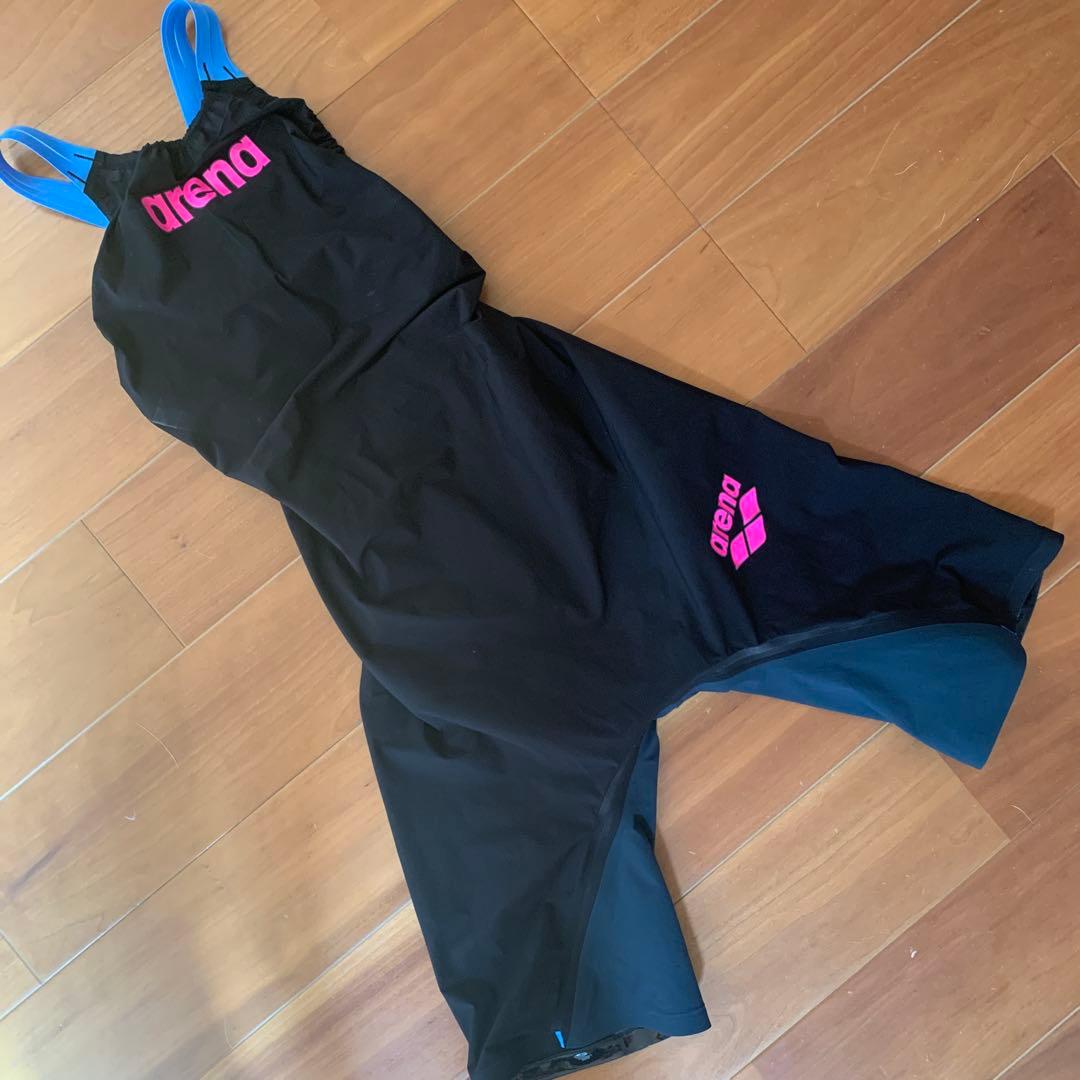 高速水着　アリーナ