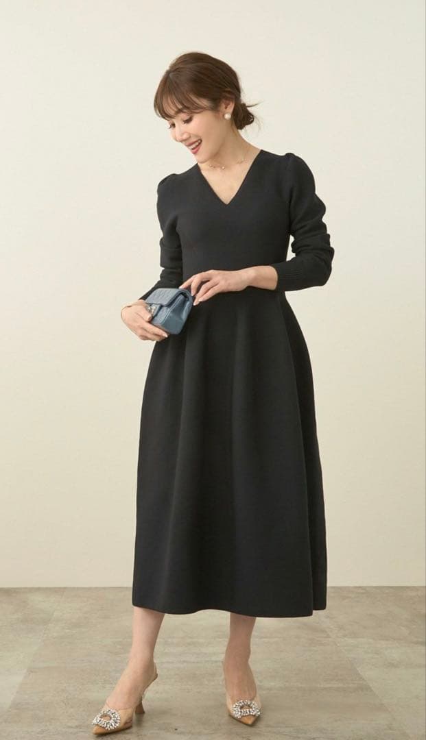 ホールガーメント パフスリーブ ワンピース ブラックLiala×PG