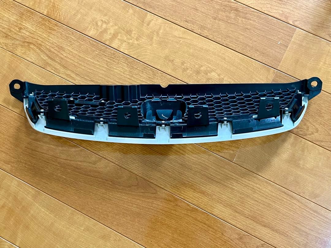 大幅値下げ CL1 アコード euro R 純正グリル 程度超良好 4800km