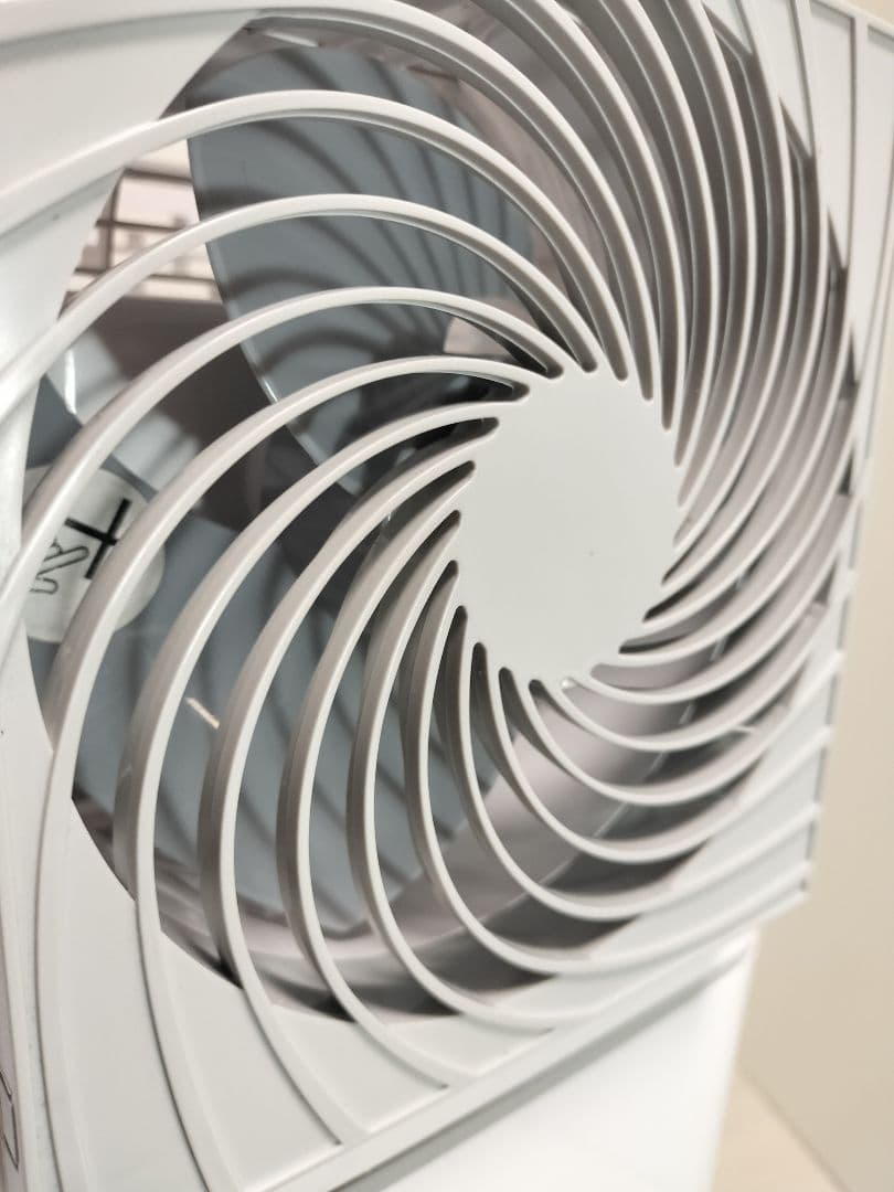 21年製 アイリス13畳 サーキュレーター付き 除湿器 IJD-150 -WH