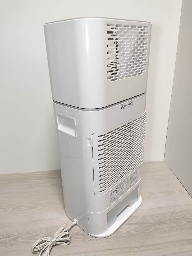 21年製 アイリス13畳 サーキュレーター付き 除湿器 IJD-150 -WH