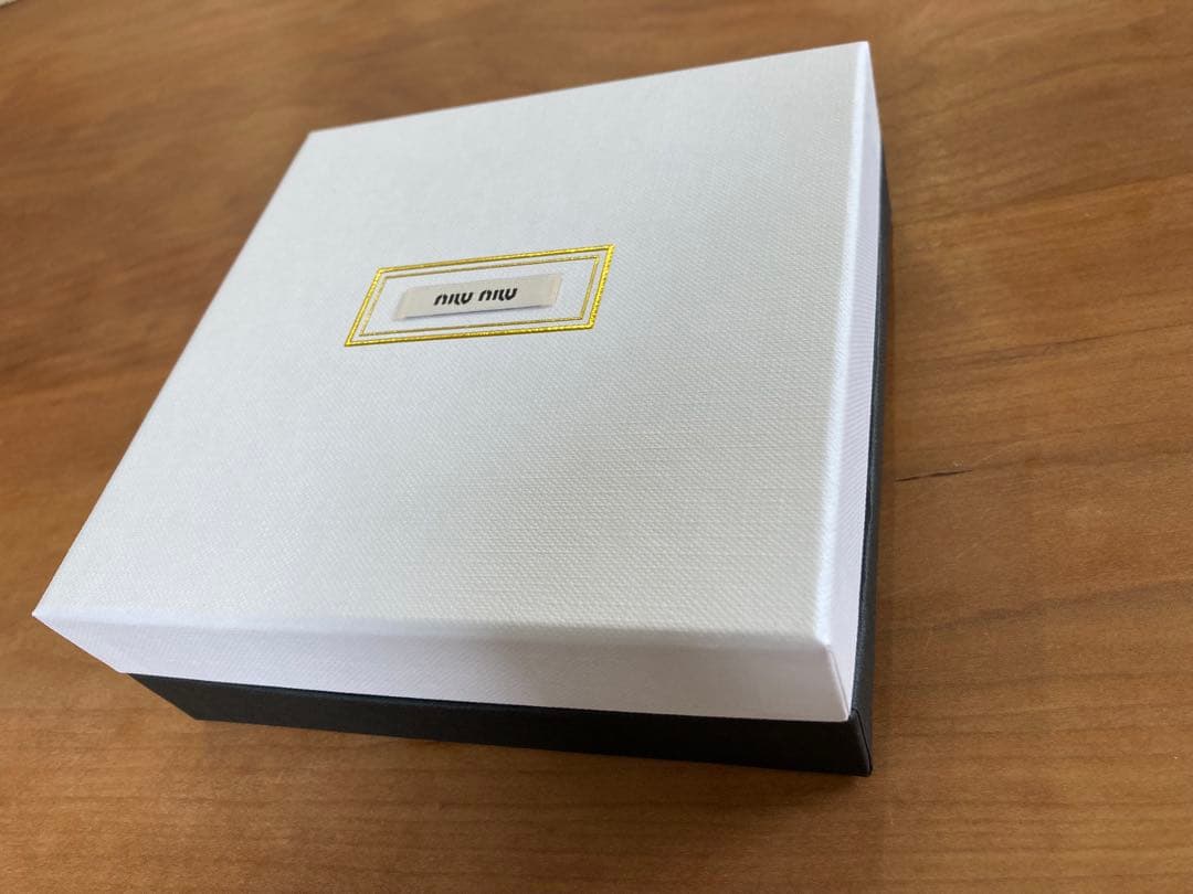 【MiuMiu正規品】ヘアクリップ バレッタ ブラック ロゴ