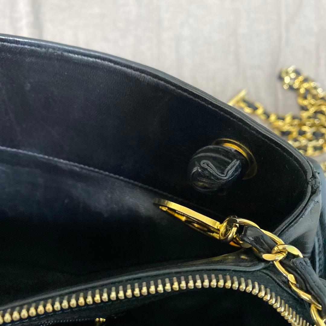 614 特別価格今日だけ　CHANEL シャネル　ブラック　ラムスキンデカココ