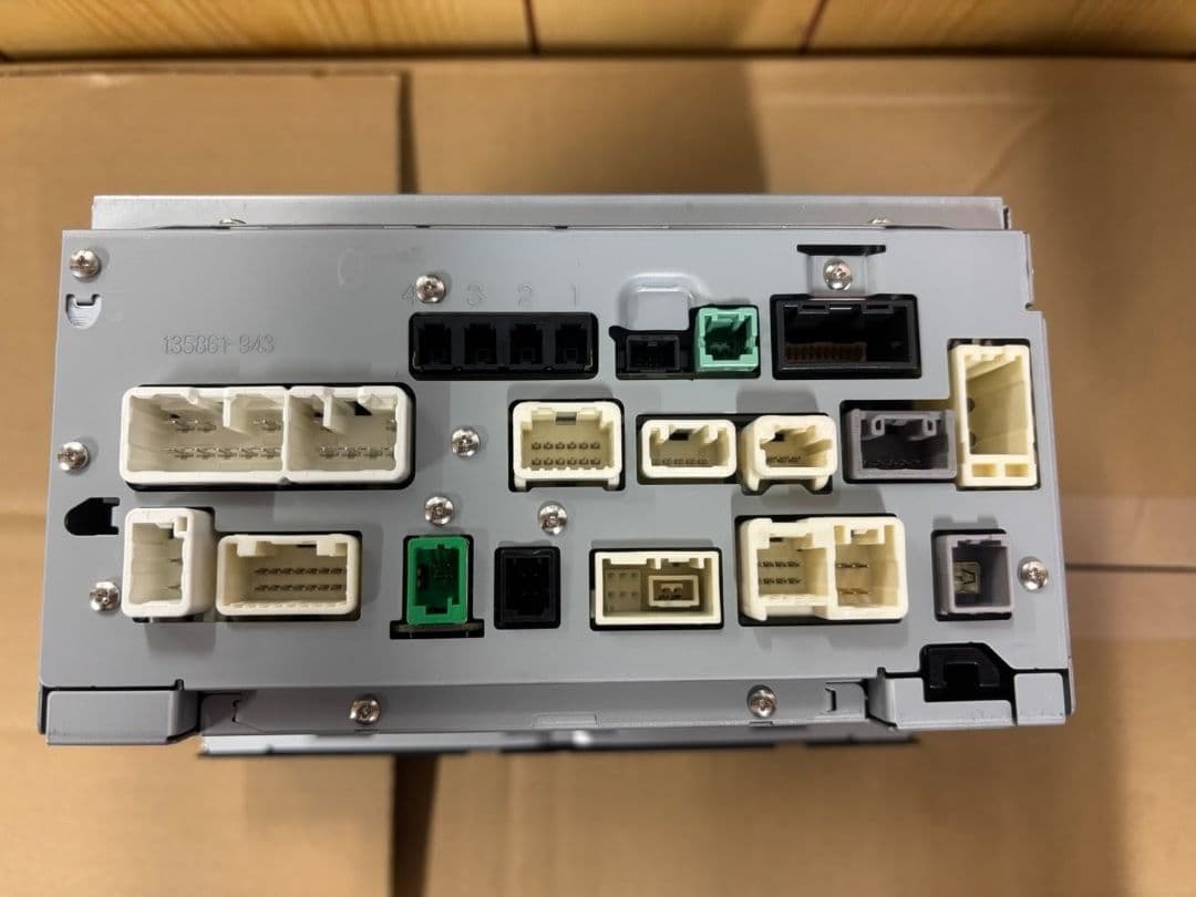 トヨタ　純正オーディオナビ NSZT-Y66T