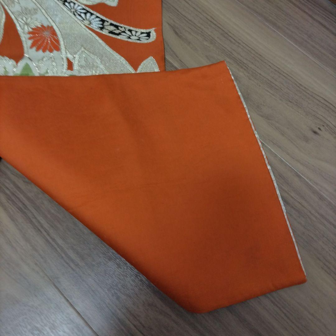 成人式。振袖セット。着物セット。赤と白。帯、長襦袢、髪飾り、草履、他セット。絹。