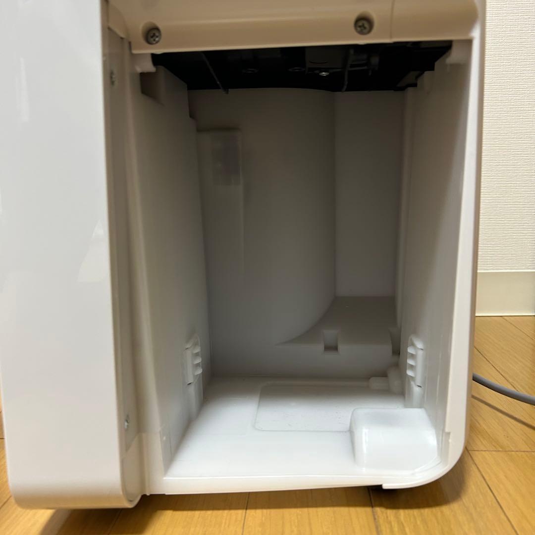 （一部訳あり）SHARP 除湿機 CV-N120-W