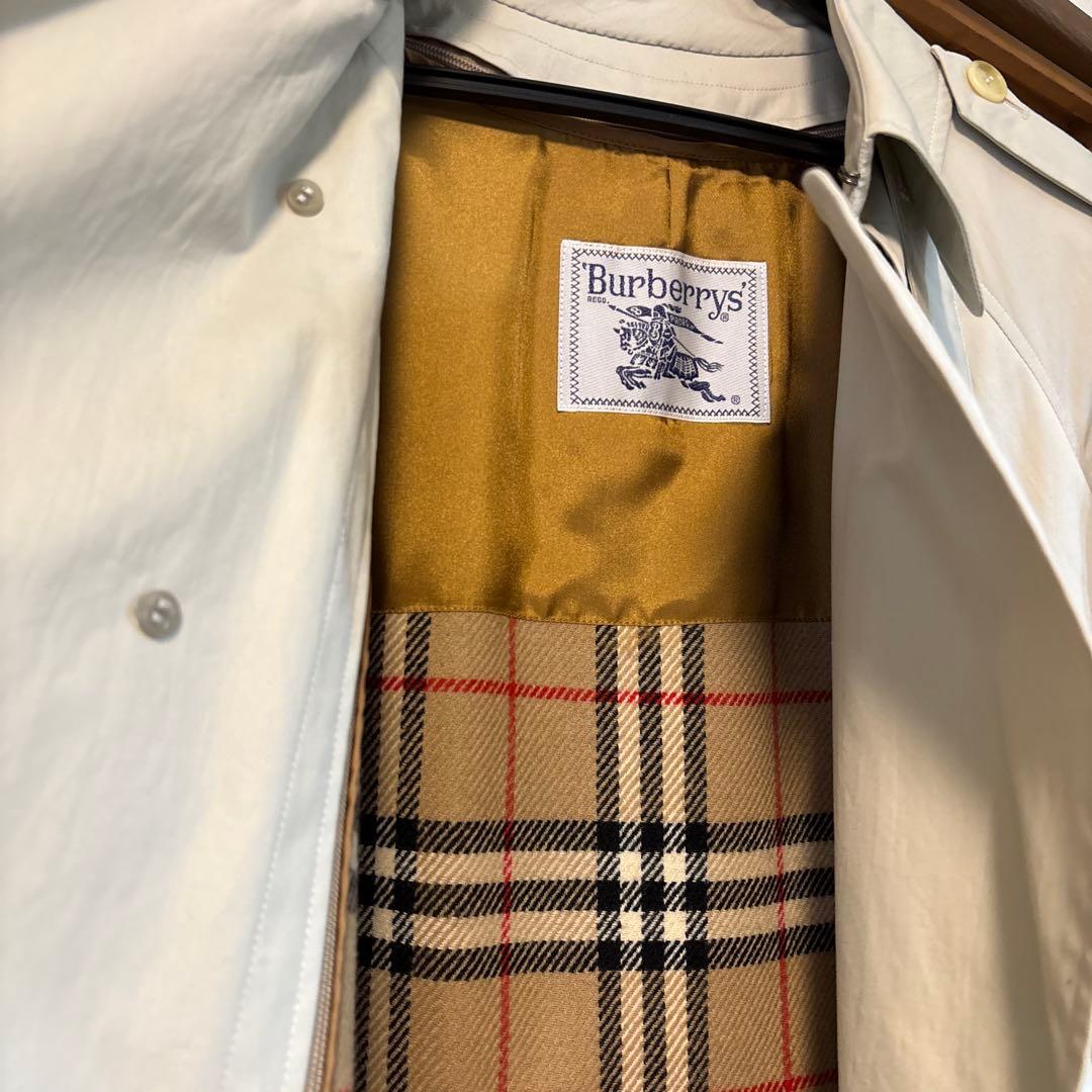 Burberry's ベージュ ダブルブレスト トレンチコート　腰ベルト