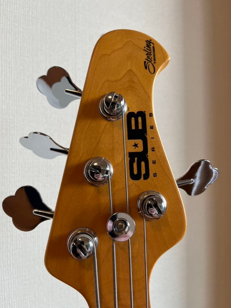 Sterling by Music Man SUBシリーズ 4弦エレキベース