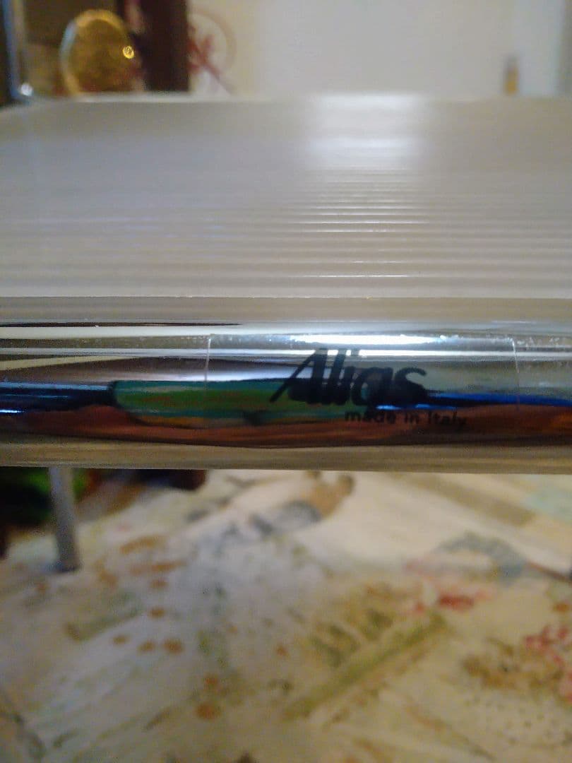 アリアススパゲッティビンテージチェアー（ひじ掛け椅子）