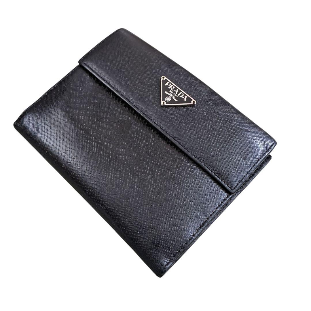 PRADA プラダ　三つ折り財布　男女兼用　サフィアーノ　レザー　黒　ブラック