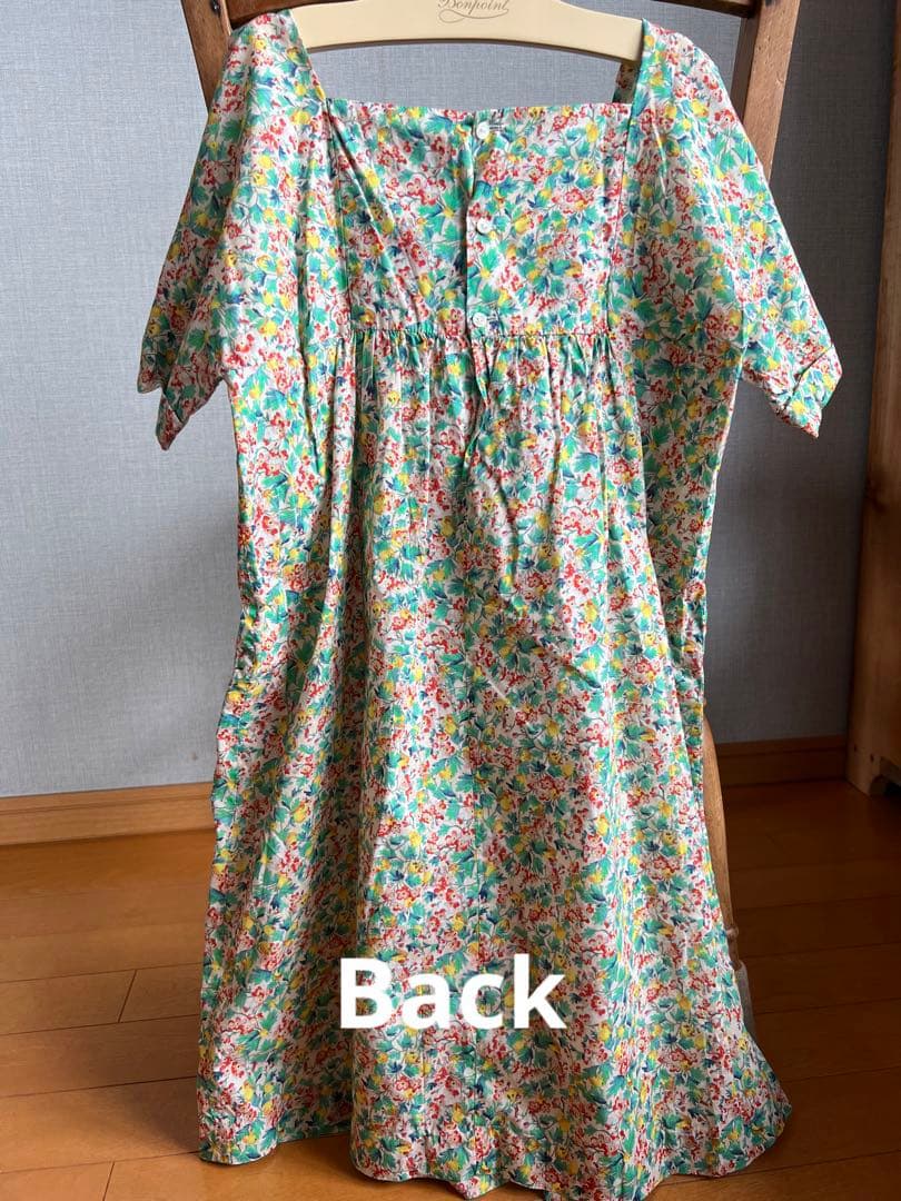 タグありBonpoint リバティ　スモッキング　ワンピース　10A ボンポワン