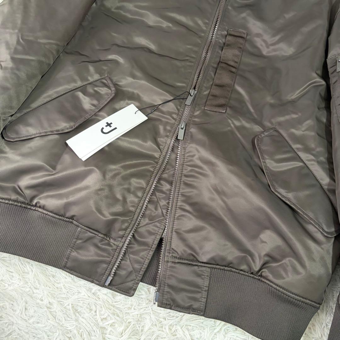 【新品】UNIQLO +J ハイブリッドダウンオーバーサイズMA-1 Lサイズ