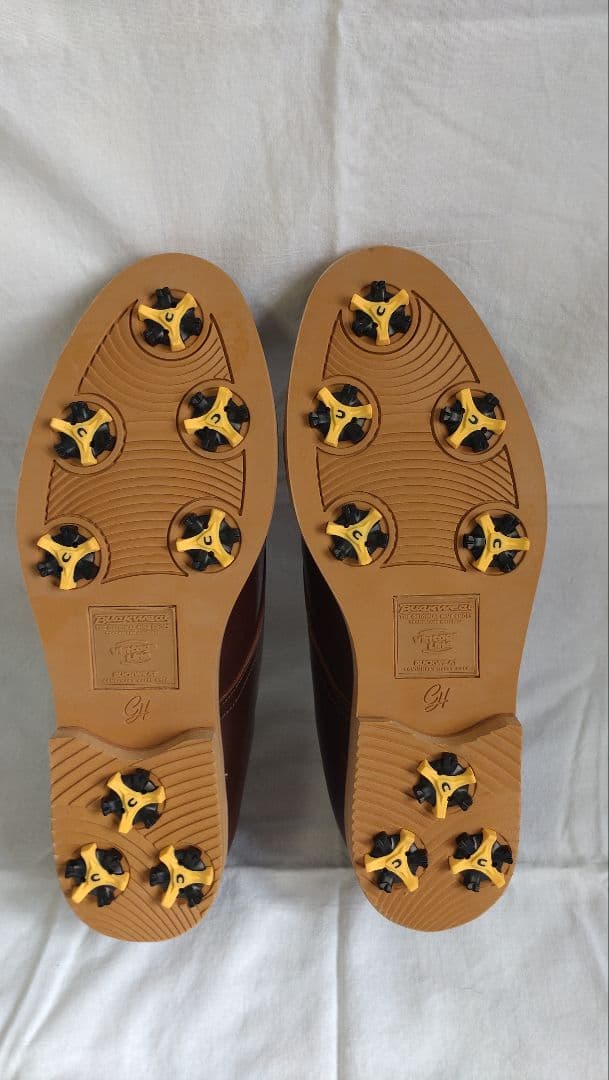 ゴルフシューズ　ADJUSTABLE