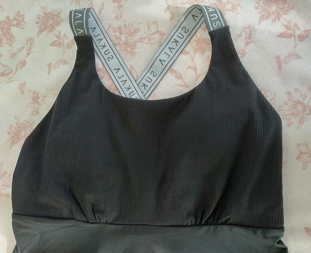 【SUKALA】ベーシックバックフレアタンクトップ　ブラック　LL