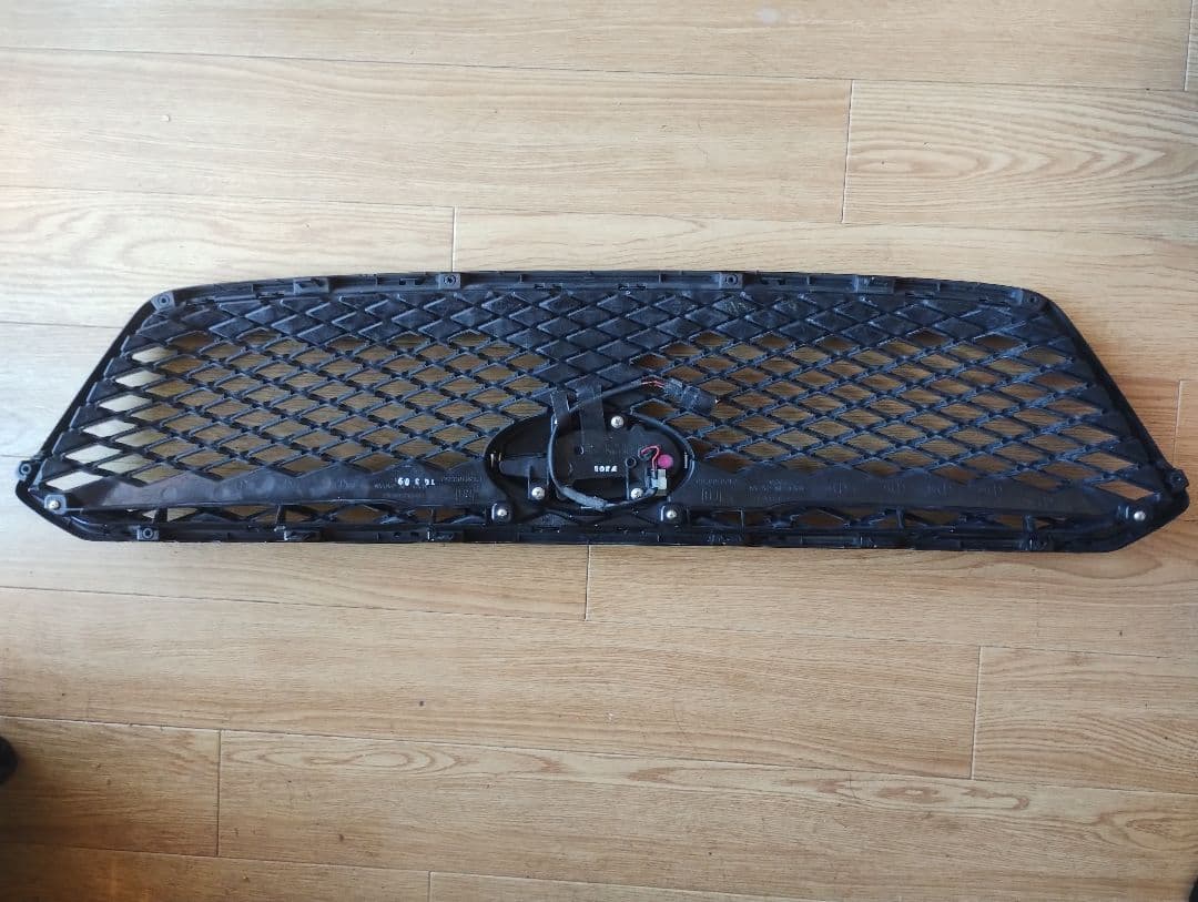 インプレッサ フロントグリル