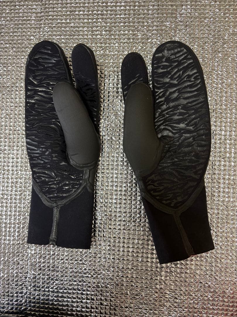 ダークグレー ジッパー付きタッパー