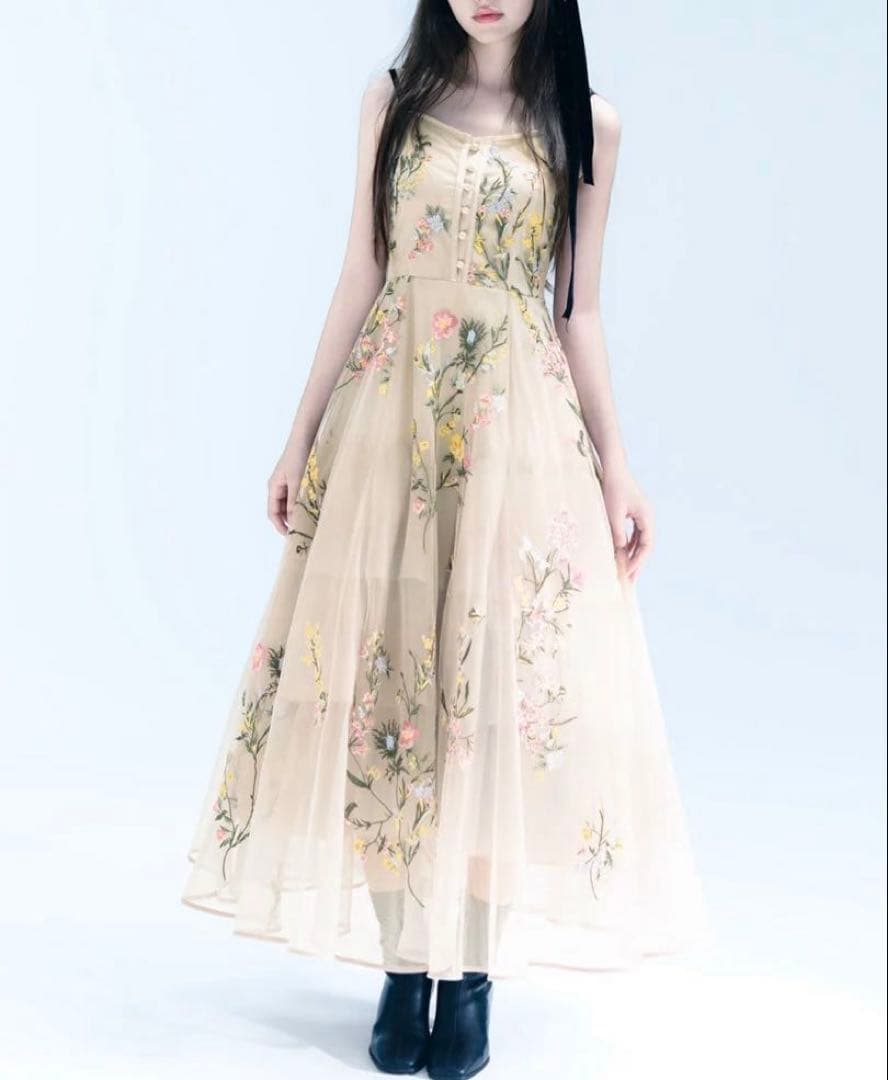 SNIDEL エンブロイダリーチュールドレス