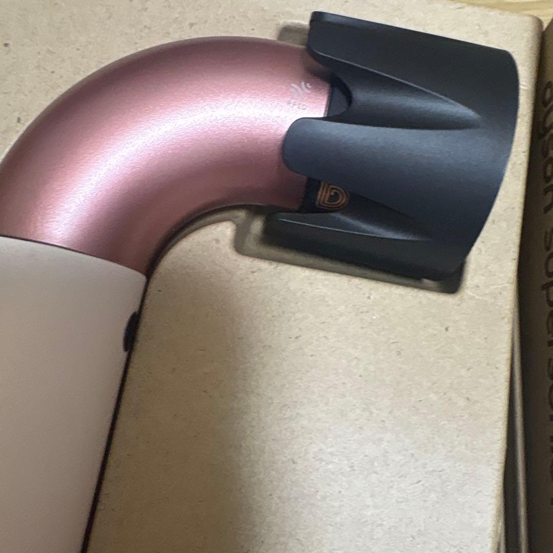 値下げ！ダイソンドライヤー　ピンク