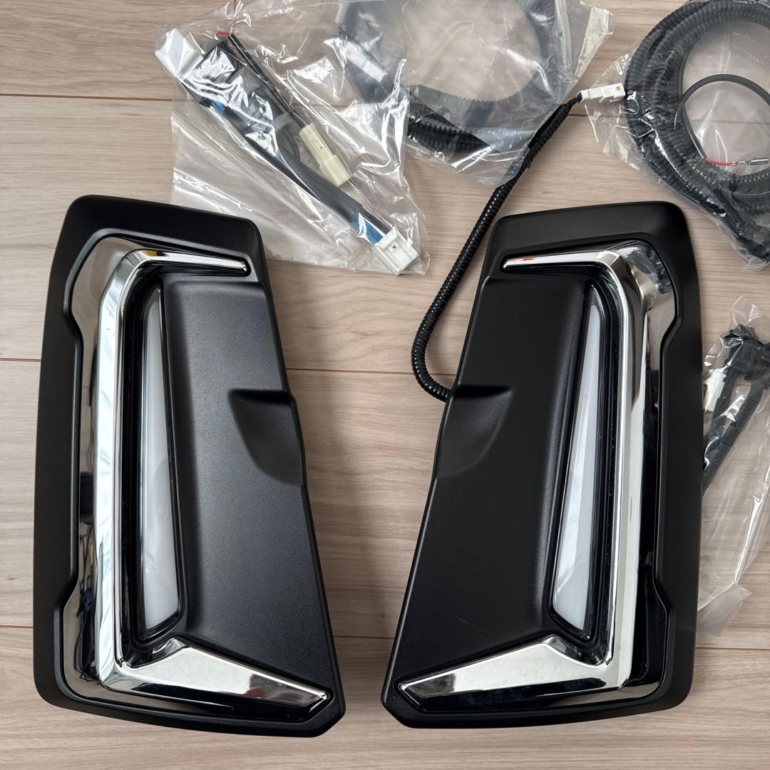 90 ノア　モデリスタ　シグネチャーイルミブレード