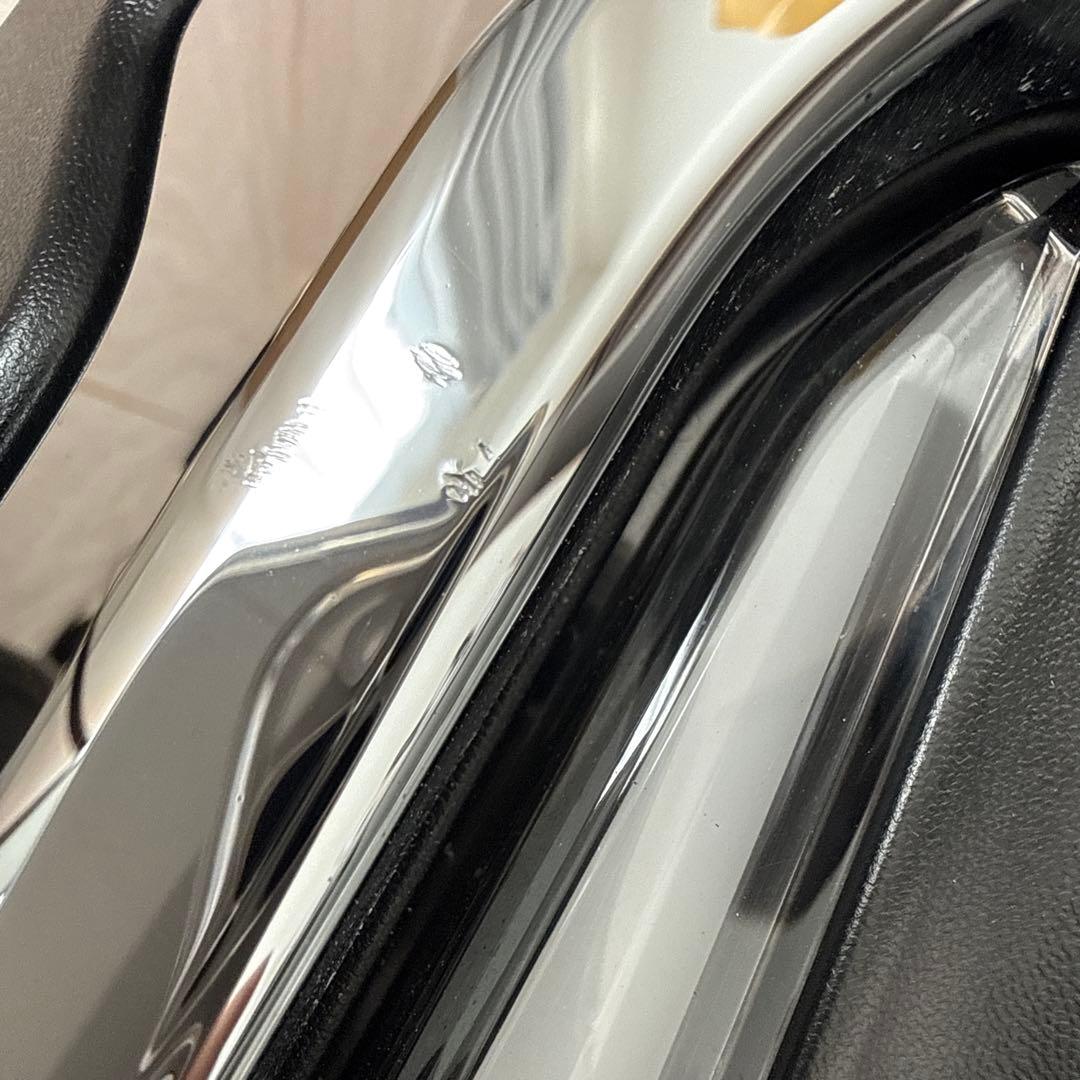 90 ノア　モデリスタ　シグネチャーイルミブレード