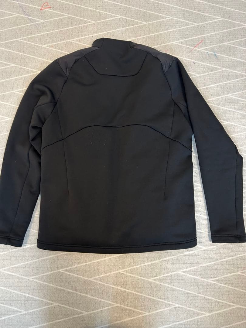 DESCENTE メンズジャケット O ブラック