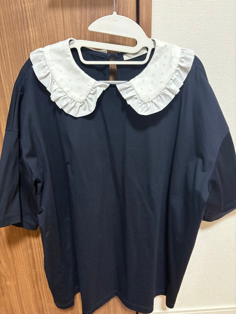 フロッキードット丸襟Tee yori ヨリ