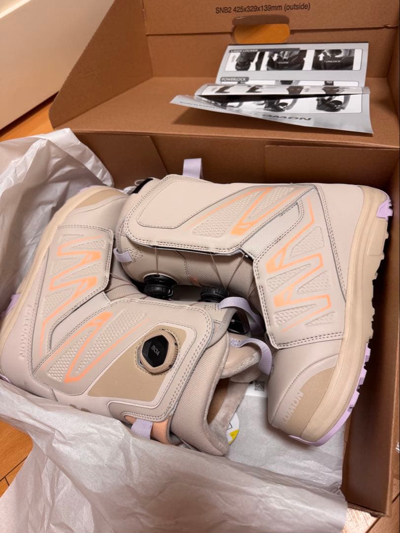 Salomon Ivy BOA SJ スノーボードブーツ ベージュ