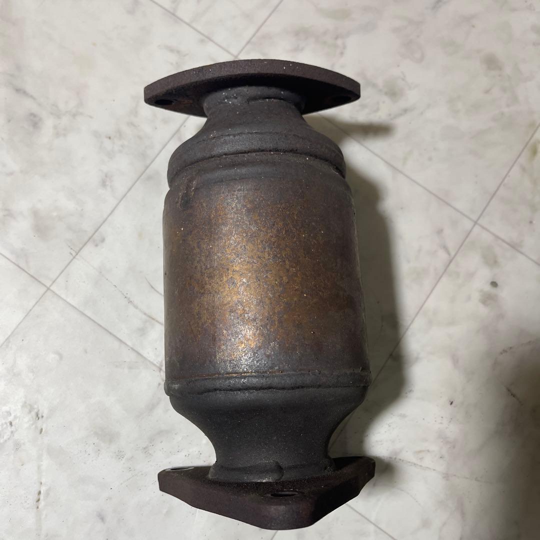 3UZ 18マジェスタ 30セルシオ 純正触媒