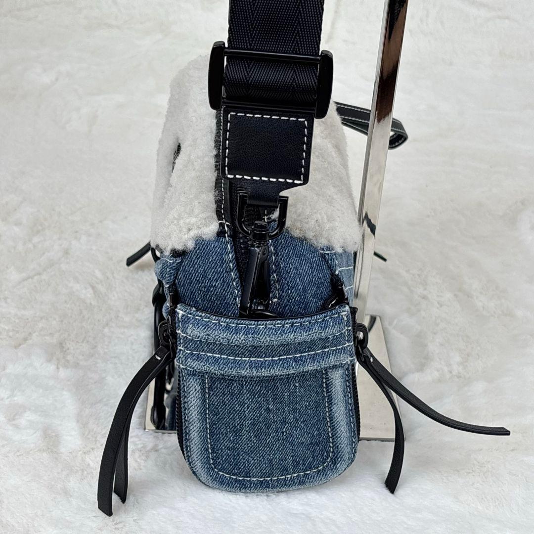 【新品未使用】DIESEL デニムショルダーバッグ ファー/ボア