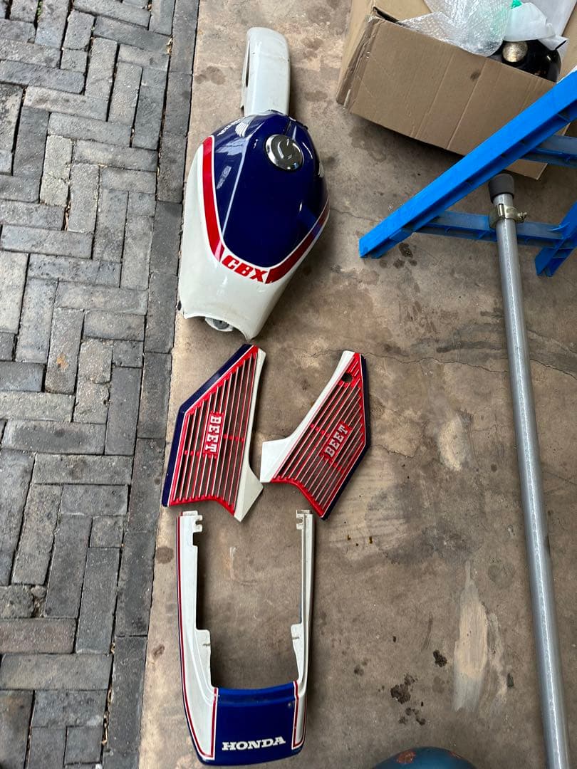 CBX400F 外装オリペン当時物 超美品！希少