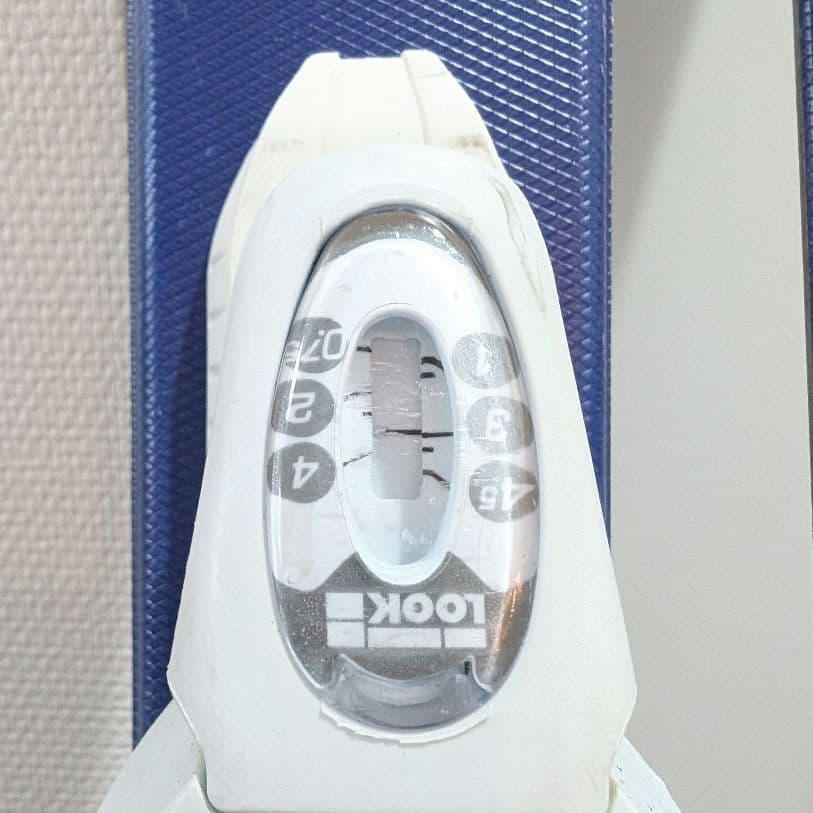 ロシニョール　ジュニア　スキー板 128㎝　ポール 84㎝　スキーケース付