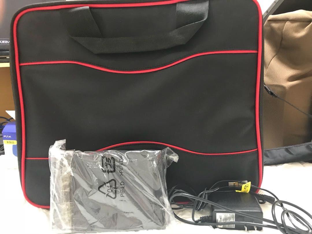 PS4procuhー7100b   bo1 jet black 4khdr