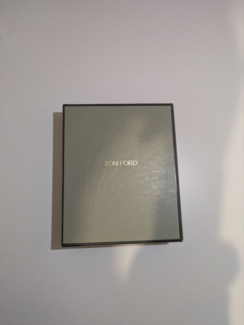 【kubo】TOM FORD ブラックレザー 二つ折り財布