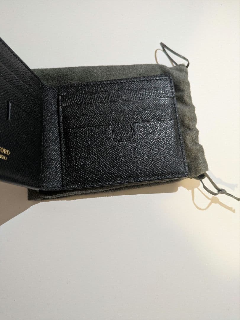 【kubo】TOM FORD ブラックレザー 二つ折り財布