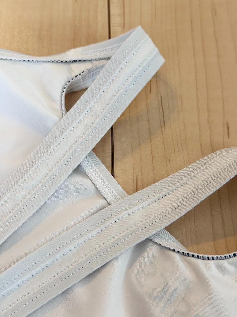 ル*イ様 asics アシックス ホワイト 競泳水着 Oサイズ ハイドロCD A