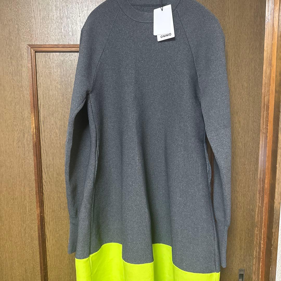 新品　タグ付き　OMMO グレー/イエロー ワンピース F