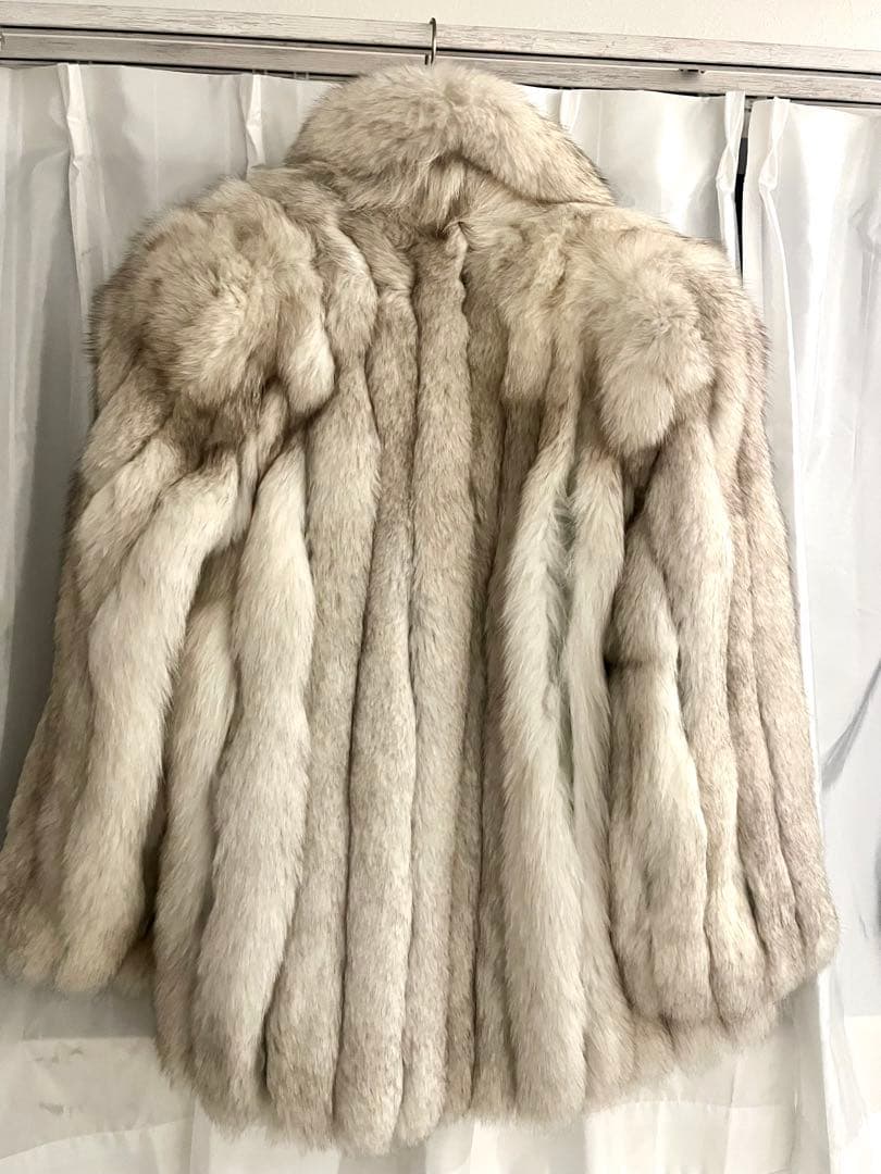 ブルーフォックス SAGA FOX 最高級 毛皮