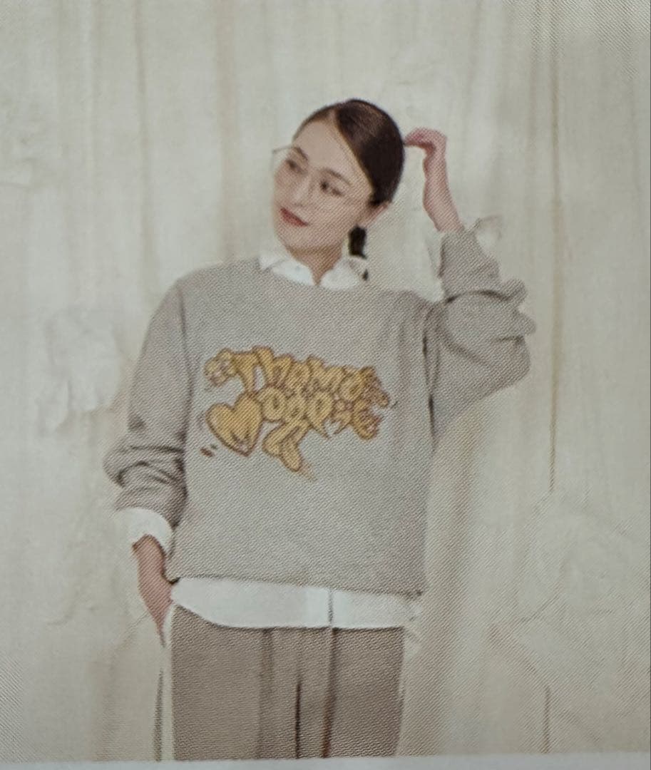 今季秋冬物トーマスマグパイのグレー スウェット