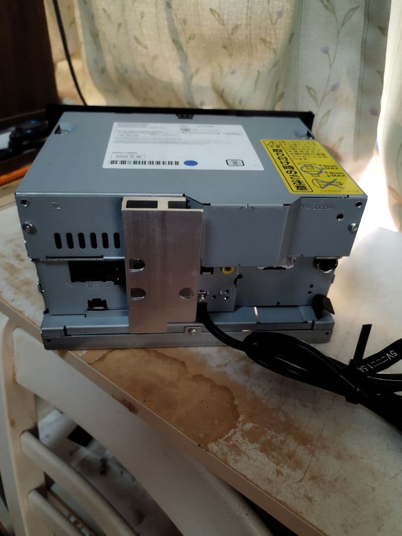 ダイハツ インダッシュモニター duk-69d 2022年　動作確認済み　美品