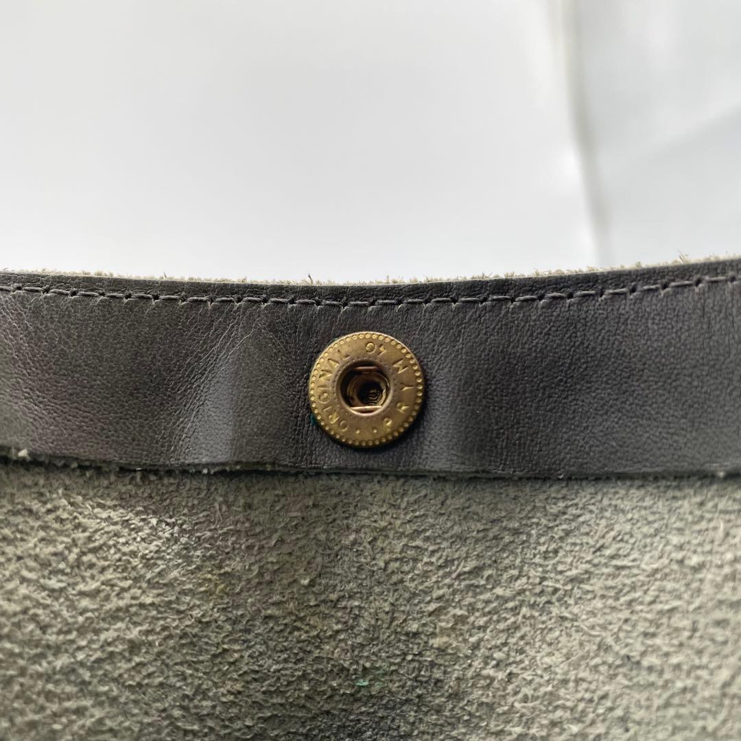 【美品】イルビゾンテ　トートバッグ　ハンドバッグ　カーキ　ロゴ型押し　A4可能