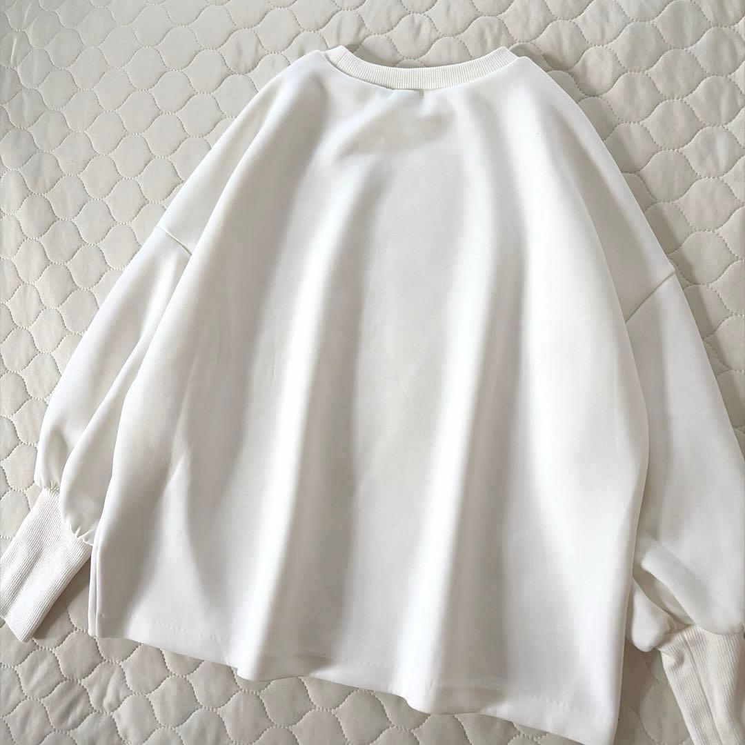 【美品】BEARDSLEY✴︎ダンボールパフトレーナー　ホワイト　FREEサイズ